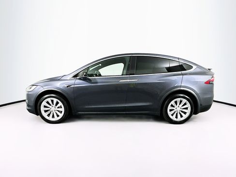 Used 2018 Tesla Model X 100D image 4
