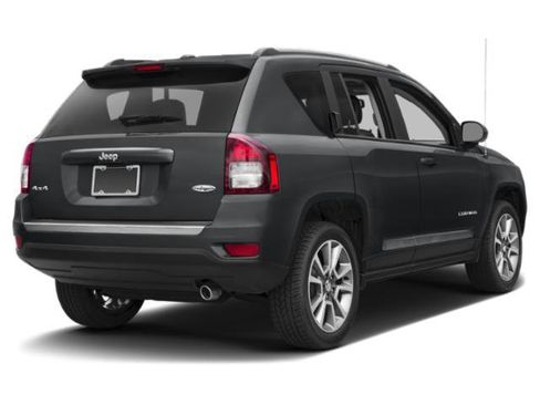 Used 2015 Jeep Compass High Altitude FWD image 5