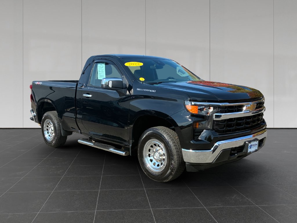Used 2022 Chevrolet Silverado 1500 W/T w/ WT Value Package AWD/4WD image 8