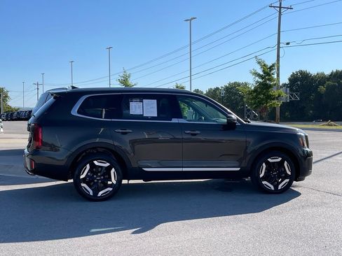 Certified 2025 Kia Telluride S AWD/4WD image 8