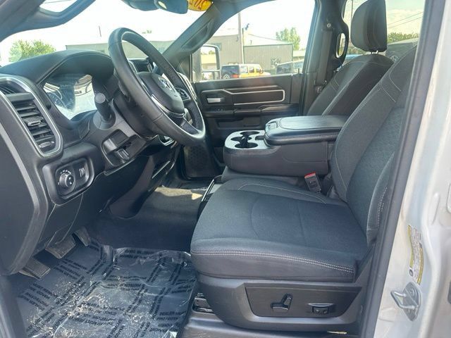 Used 2025 RAM 2500 Big Horn AWD/4WD image 20