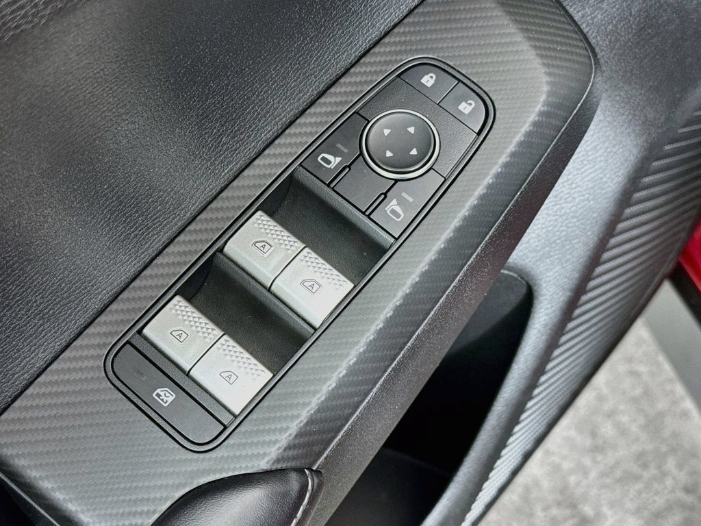 Used 2022 Mitsubishi Outlander SE AWD/4WD image 24