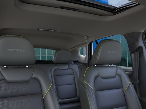 New 2026 Chevrolet Trax ACTIV w/ Sunroof Package FWD image 45