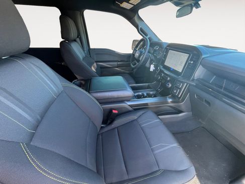 Used 2025 Ford F150 STX image 12