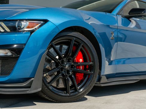 Used 2021 Ford Mustang Shelby GT500 w/ Technology Package RWD image 23