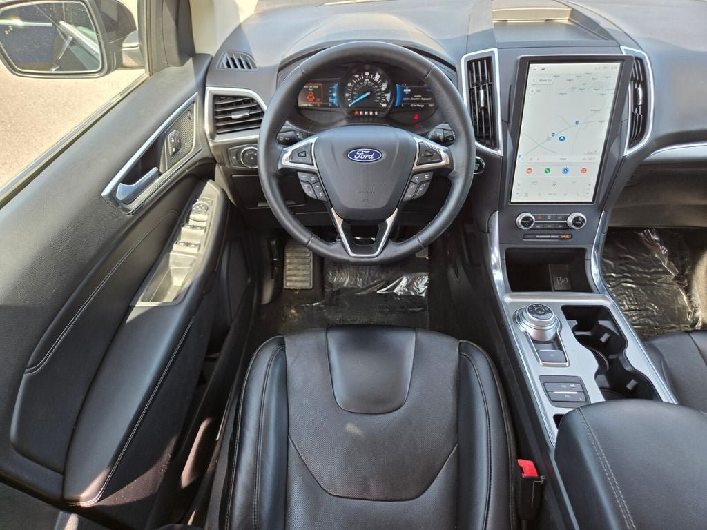 Used 2022 Ford Edge Titanium w/ Equipment Group 301A AWD/4WD image 14
