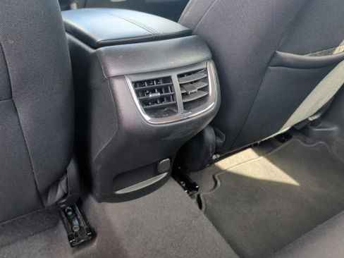 Used 2025 Chevrolet Malibu LT image 27