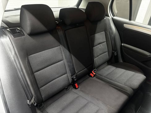 Used 2013 Volkswagen Golf TDI FWD image 26