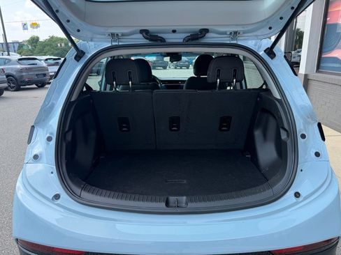 Used 2023 Chevrolet Bolt LT FWD image 26
