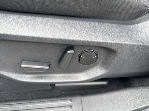 New 2025 Ford Ranger XLT w/ Equipment Group 301A High image 50