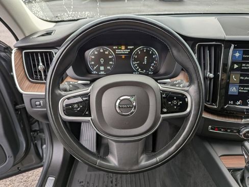 Used 2019 Volvo XC60 T6 Inscription w/ Protection Package Premier image 14