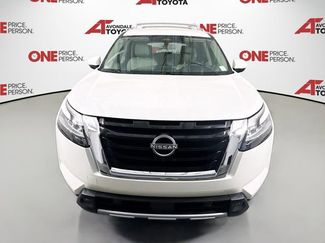 Used 2023 Nissan Pathfinder SL video 2