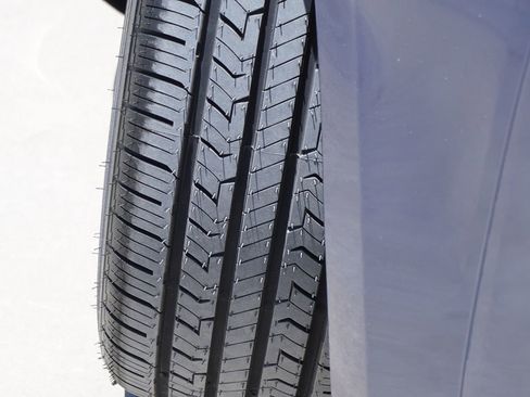 Used 2021 Tesla Model 3 Standard Range Plus RWD image 5