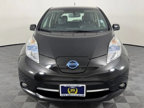 Used 2013 Nissan Leaf SL w/ Premium Pkg FWD image 3