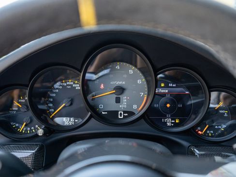 Used 2018 Porsche 911 GT2 RS RWD image 17