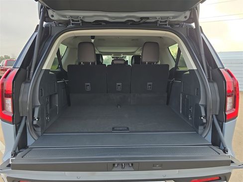 New 2026 Ford Expedition Max Platinum w/ Platinum Ultimate Package image 13