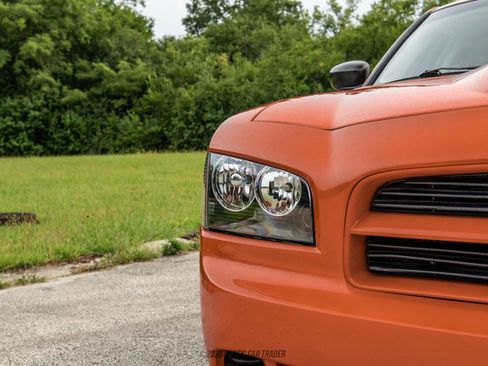 Used 2010 Dodge Charger Police RWD image 89