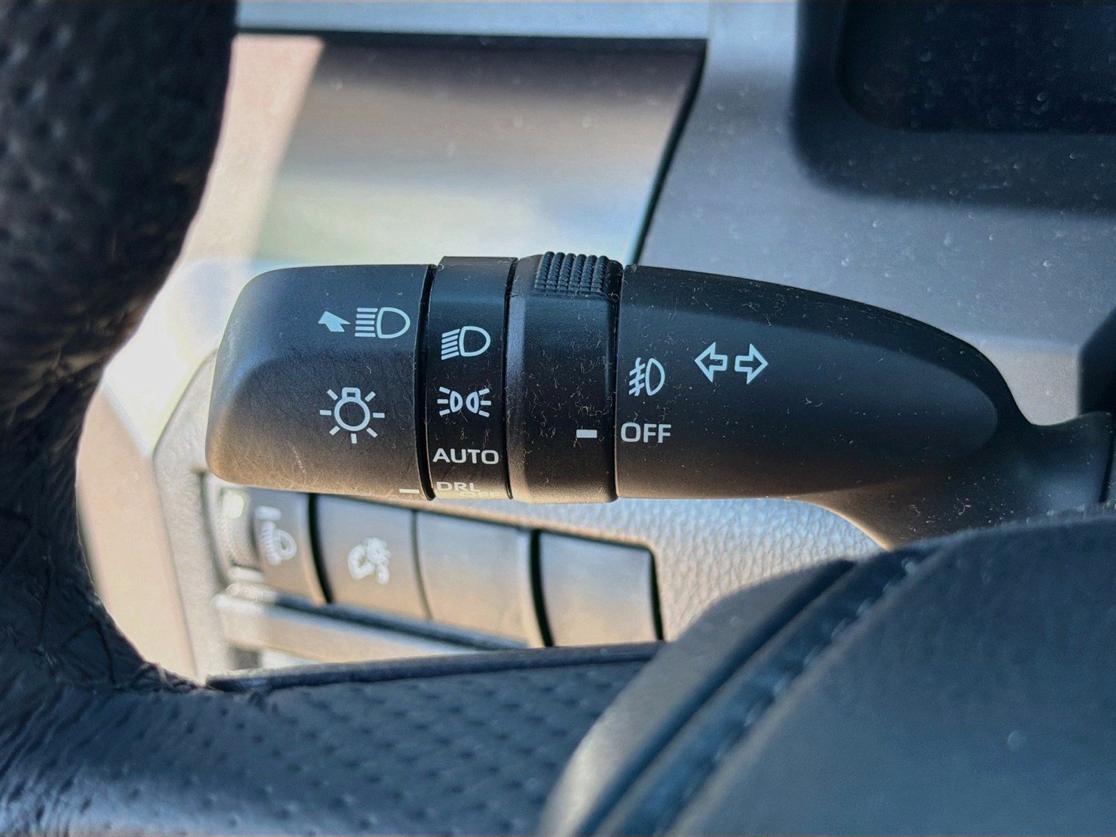 Used 2025 Toyota Tacoma SR5 RWD image 18
