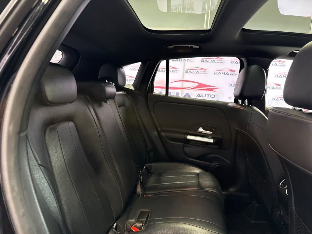 Used 2023 Mercedes-Benz GLA 250 4MATIC w/ Premium Package image 41