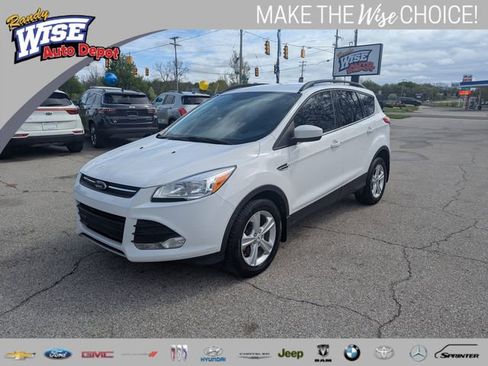 Used 2016 Ford Escape SE w/ Equipment Group 201A AWD/4WD image 7