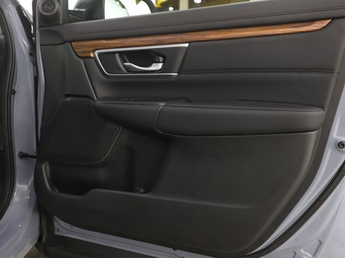 Used 2021 Honda CR-V Touring image 9
