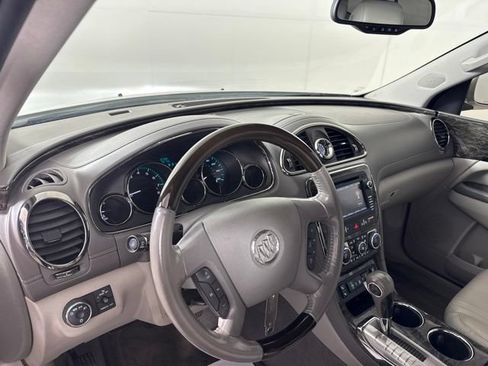 Used 2014 Buick Enclave Leather FWD image 17