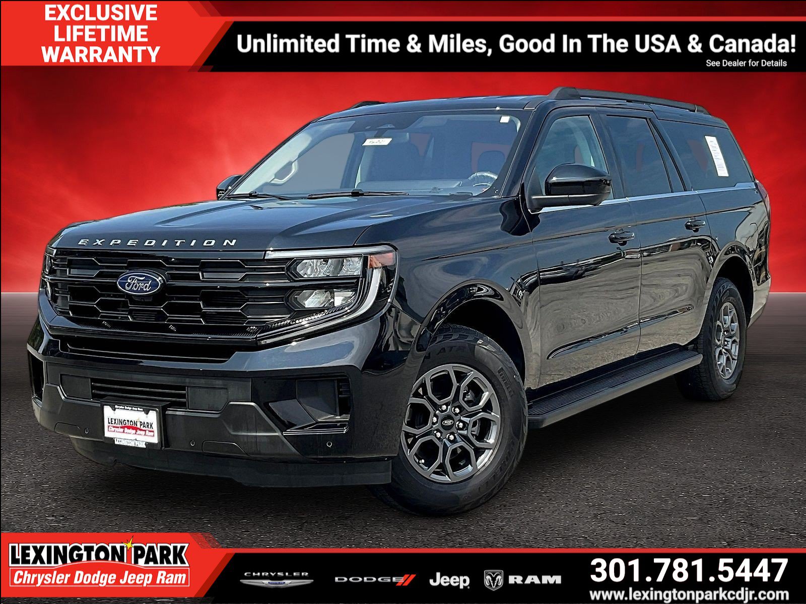 Used 2025 Ford Expedition Max Active AWD/4WD image 3