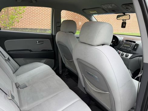 Used 2009 Hyundai Elantra GLS FWD image 32