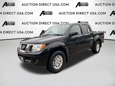 Used 2021 Nissan Frontier SV image 1