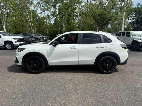 Used 2026 Honda HR-V Sport image 2