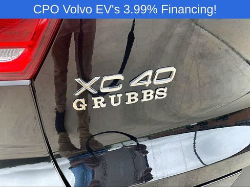 Used 2023 Volvo XC40 Recharge Plus AWD/4WD image 43