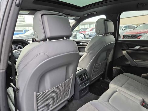 Certified 2025 Audi SQ5 Premium Plus image 17
