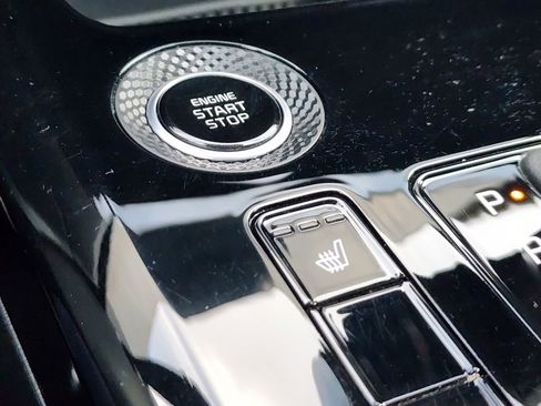 Certified 2023 Kia Niro EX Touring image 27