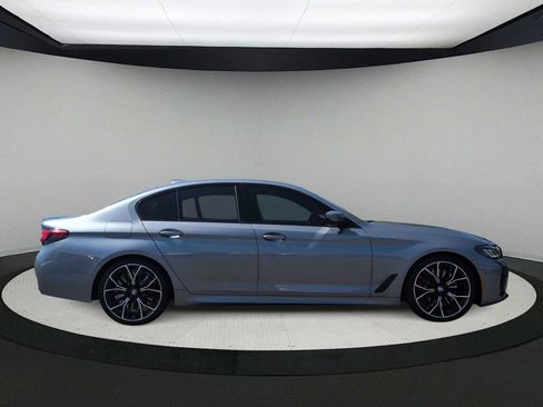 Used 2023 BMW M550i xDrive w/ Dynamic Handling Package AWD/4WD image 9