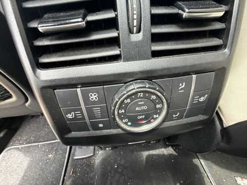 Used 2017 Mercedes-Benz GLS 550 4MATIC image 22