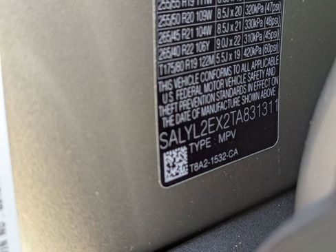 New 2026 Land Rover Range Rover Velar Dynamic SE image 22