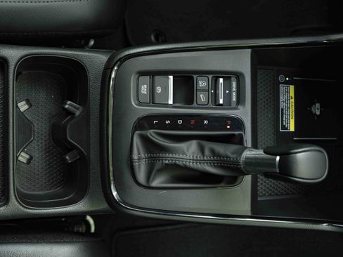 Used 2024 Honda CR-V EX-L image 27