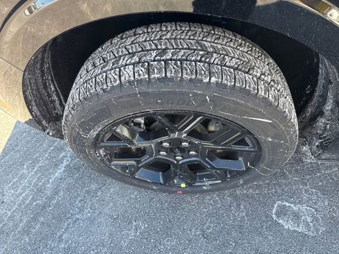 New 2026 Ford Maverick Lariat w/ Black Appearance Package image 15