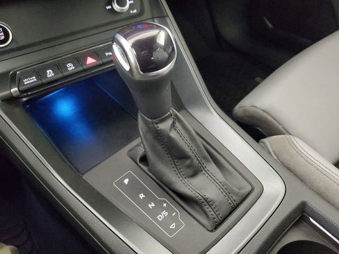 Used 2022 Audi Q3 2.0T Premium Plus w/ Premium Plus Package image 32