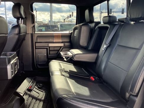 Used 2016 Ford F150 Lariat w/ Equipment Group 501A Mid image 32