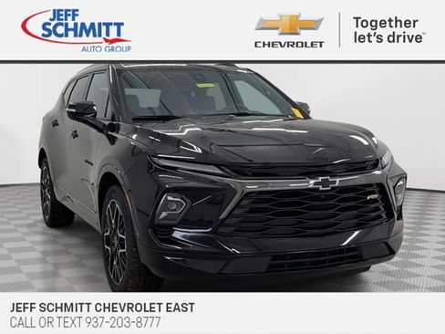 Certified 2023 Chevrolet Blazer RS w/ Driver Confidence II Package image 1