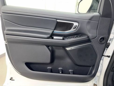 New 2027 Ford Expedition Max Platinum w/ Stealth Performance Package AWD/4WD image 10