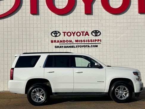 Used 2017 Chevrolet Tahoe LT image 1