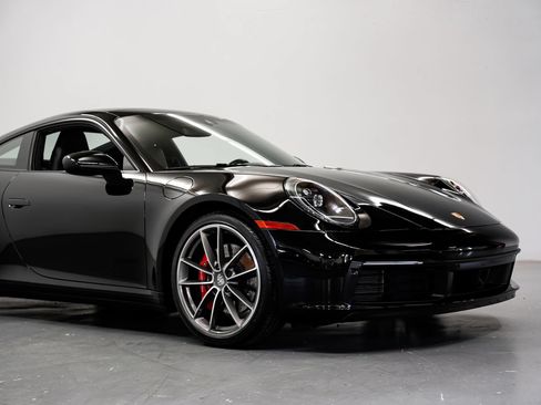 Used 2020 Porsche 911 Carrera S RWD image 43
