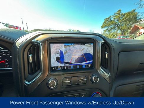 Used 2022 Chevrolet Silverado 1500 High Country w/ Technology Package image 40