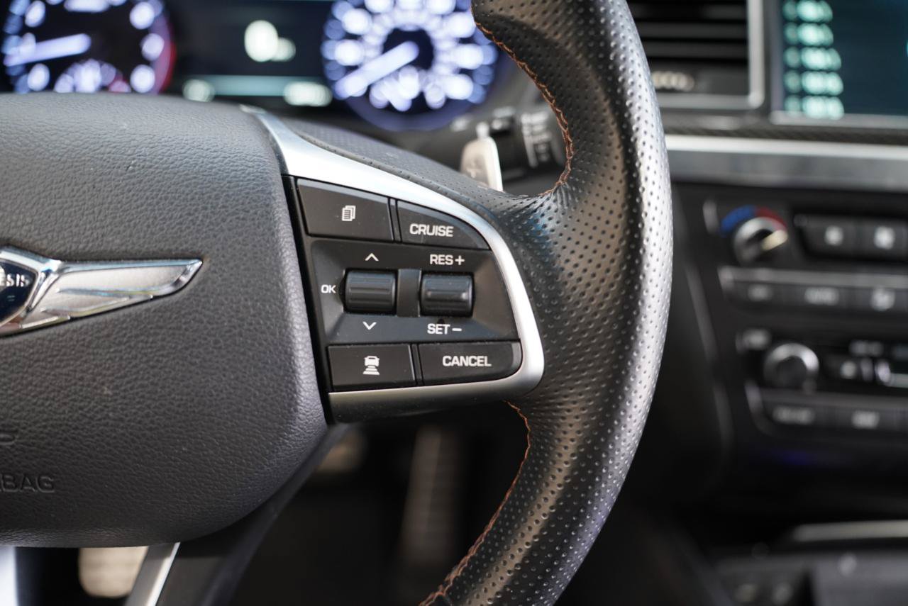 Used 2018 Genesis G80 3.3T Sport RWD image 16