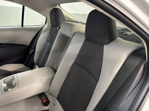 Used 2026 Toyota Corolla LE FWD image 20
