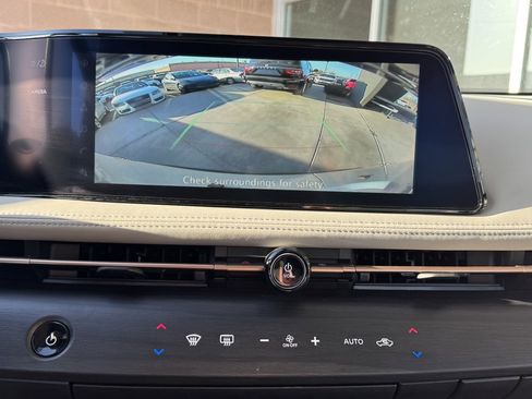 Used 2024 Nissan Ariya AWD image 24