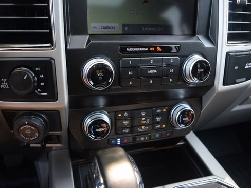 Used 2020 Ford F150 Lariat w/ Equipment Group 502A Luxury AWD/4WD image 11