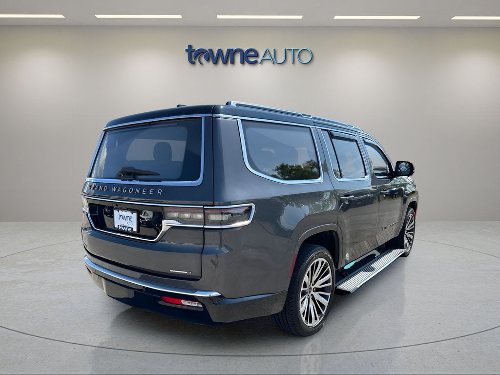 Used 2022 Jeep Grand Wagoneer Series III AWD/4WD image 6